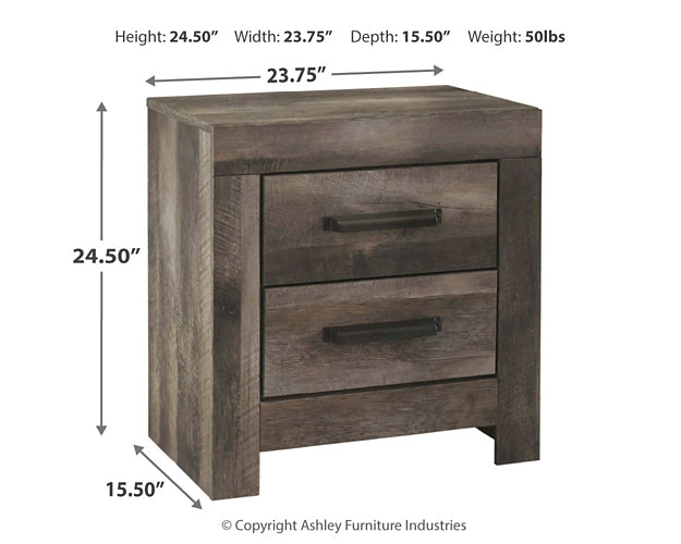 Wynnlow King Crossbuck Panel Bed with Mirrored Dresser, Chest and 2 Nightstands