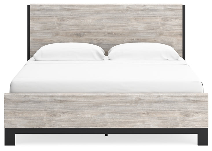 Vessalli King Panel Bed with Mirrored Dresser, Chest and 2 Nightstands